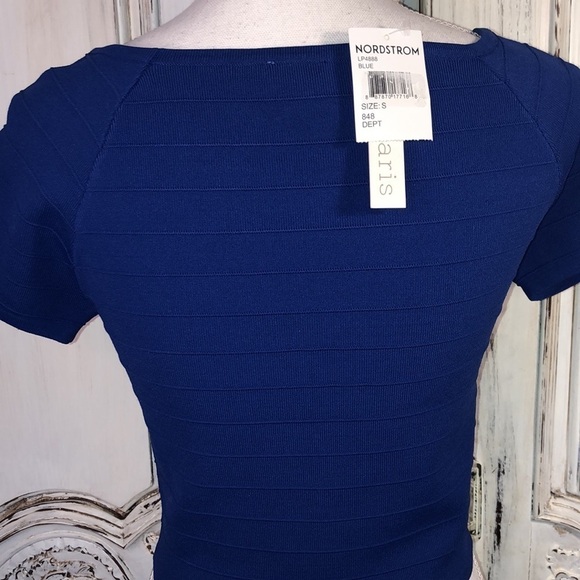 Nordstrom Lucy Paris Body-con Ribbed True Blue Scoop Neck Short Sleeve Crop Top - Picture 6 of 10
